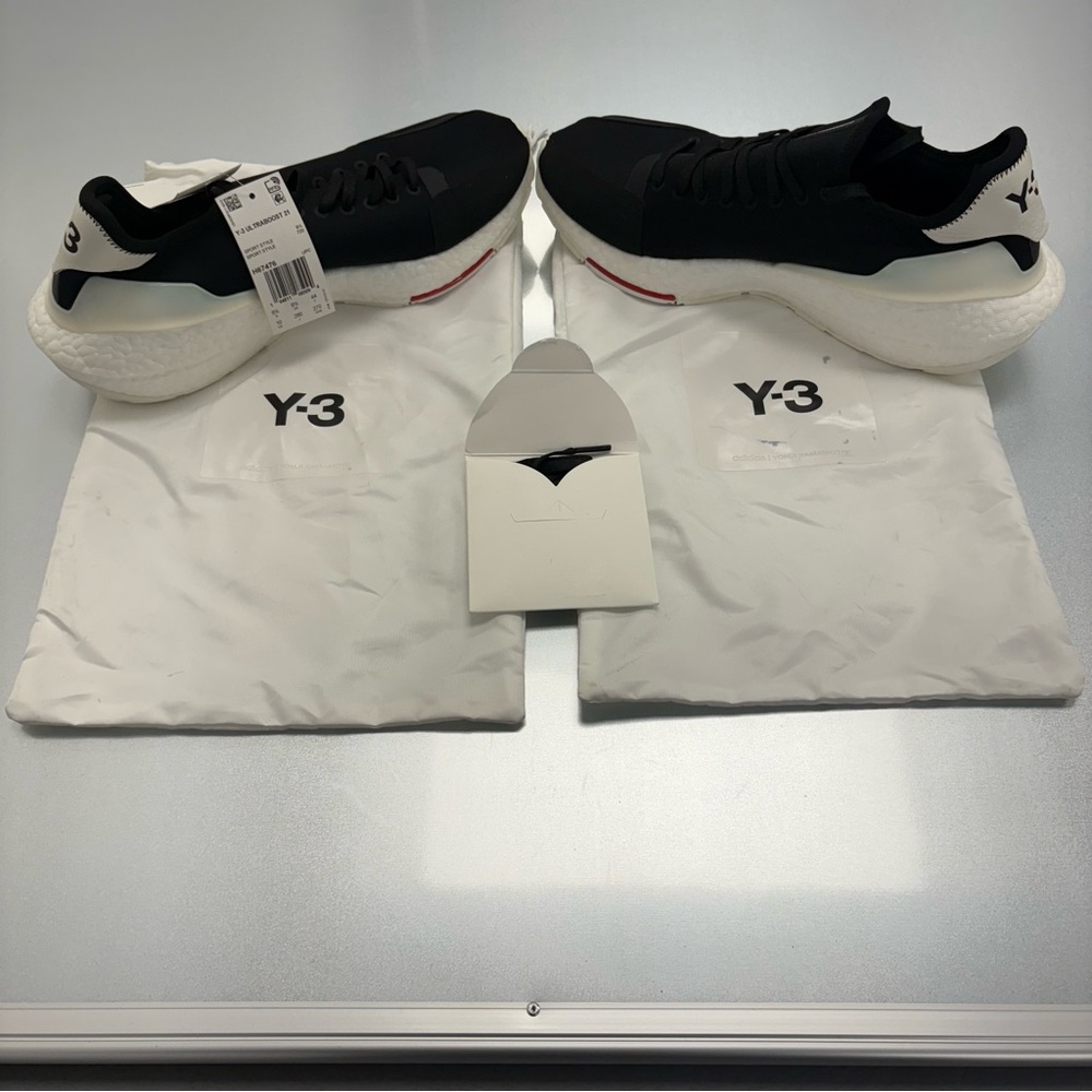 NWT Y-3 Ultraboost 21 Sneakers Black White Red Adidas Yohji Yamamoto Men’s 10